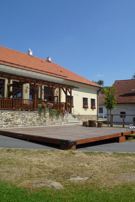 Penzion U Rudolfu Vlasenice Zewnętrze zdjęcie